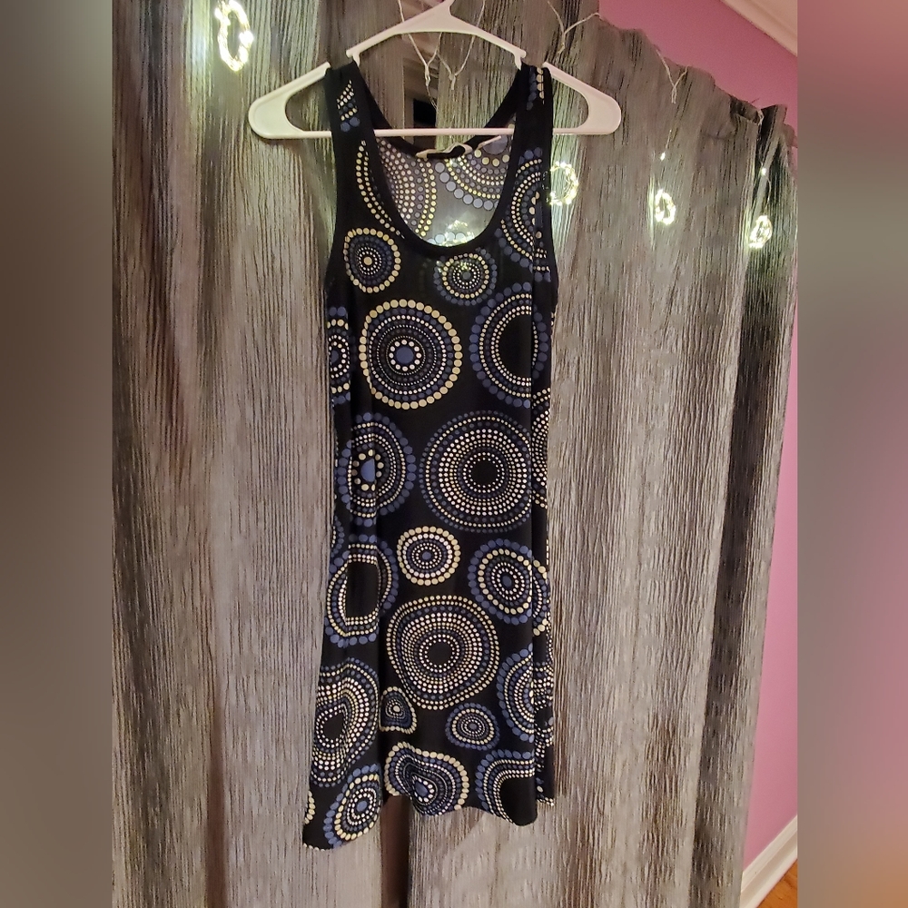 Dress M